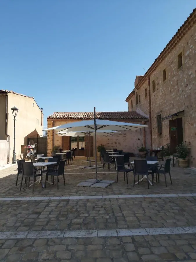 Al Convento Hotel San Mauro Castelverde 3*,